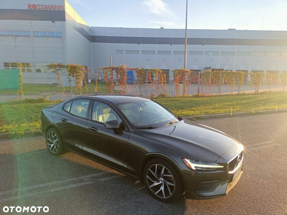 Volvo S60 T6 AWD Momentum Pro - 2