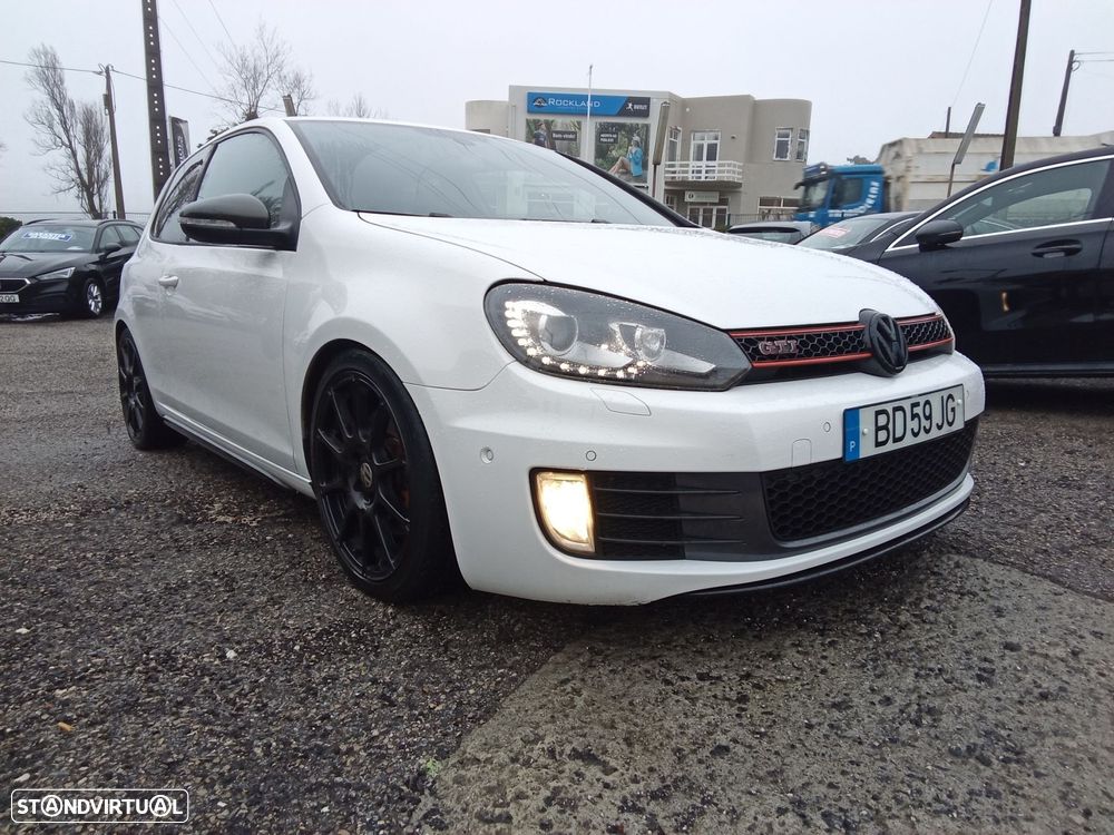VW Golf 2.0 GTI - 14