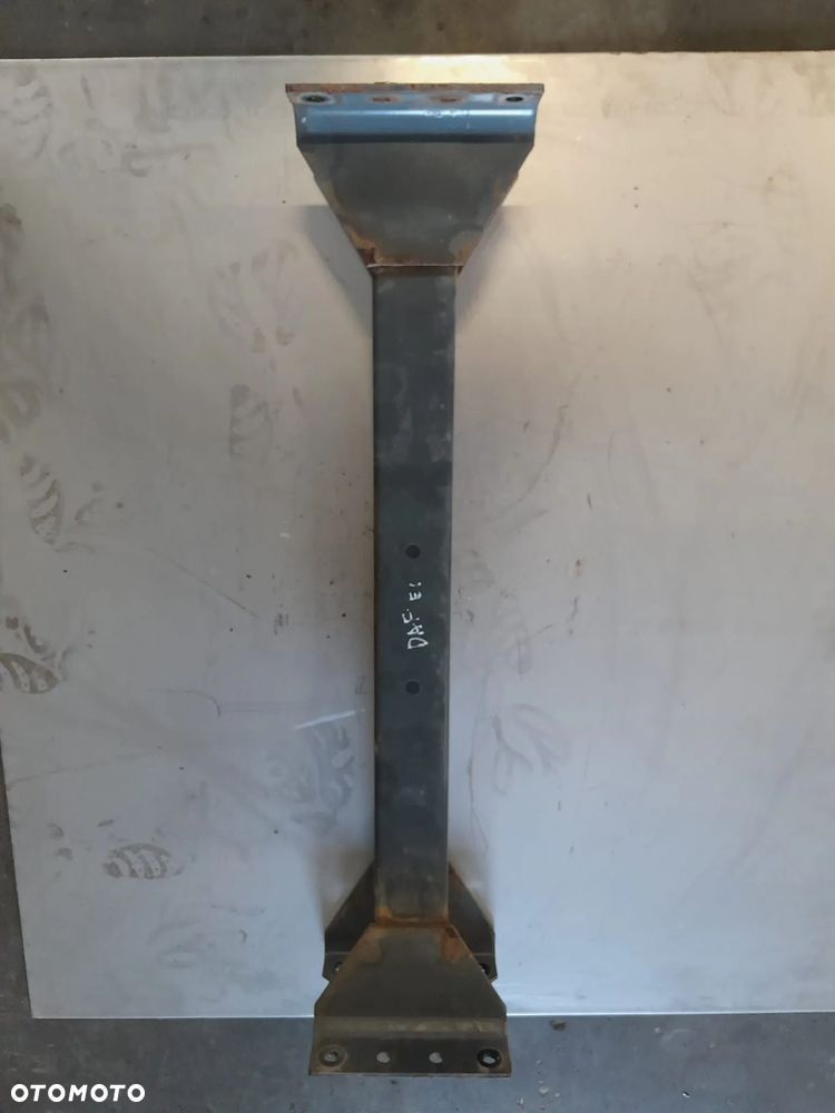 BELKA RAMY WSPORNIK DAF LF EURO 6 17.5 - 1