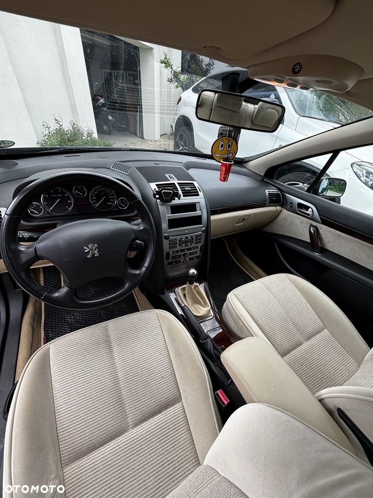 Peugeot 407 - 7