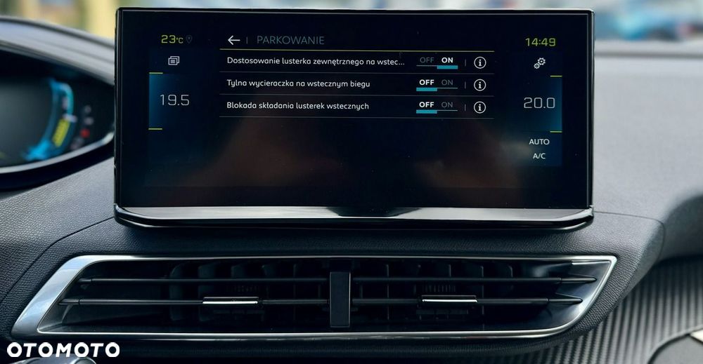 Peugeot 3008 1.6 PureTech Hybrid PHEV Allure Pack S&S EAT8 - 29