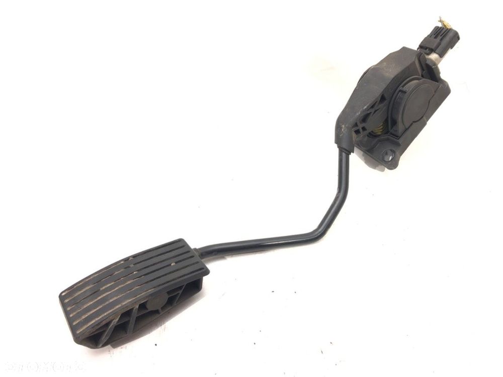 POTENCJOMETR GAZU - 139.00 PLN - PEUGEOT 407 (6D_) 2004 - 2011 2.0 (6DRFNB, 6DRFNE) 100 kW [136 KM] - 1