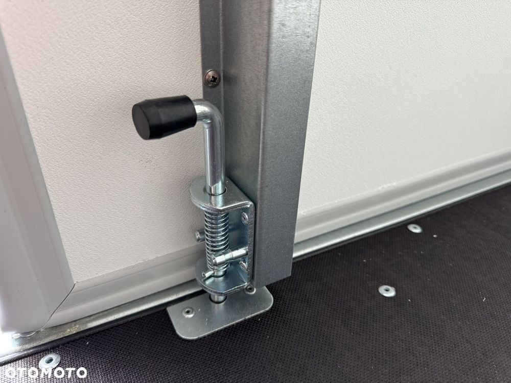 Brenderup Cargo 7350 TBD drzwi 350x155x185 cm - 18