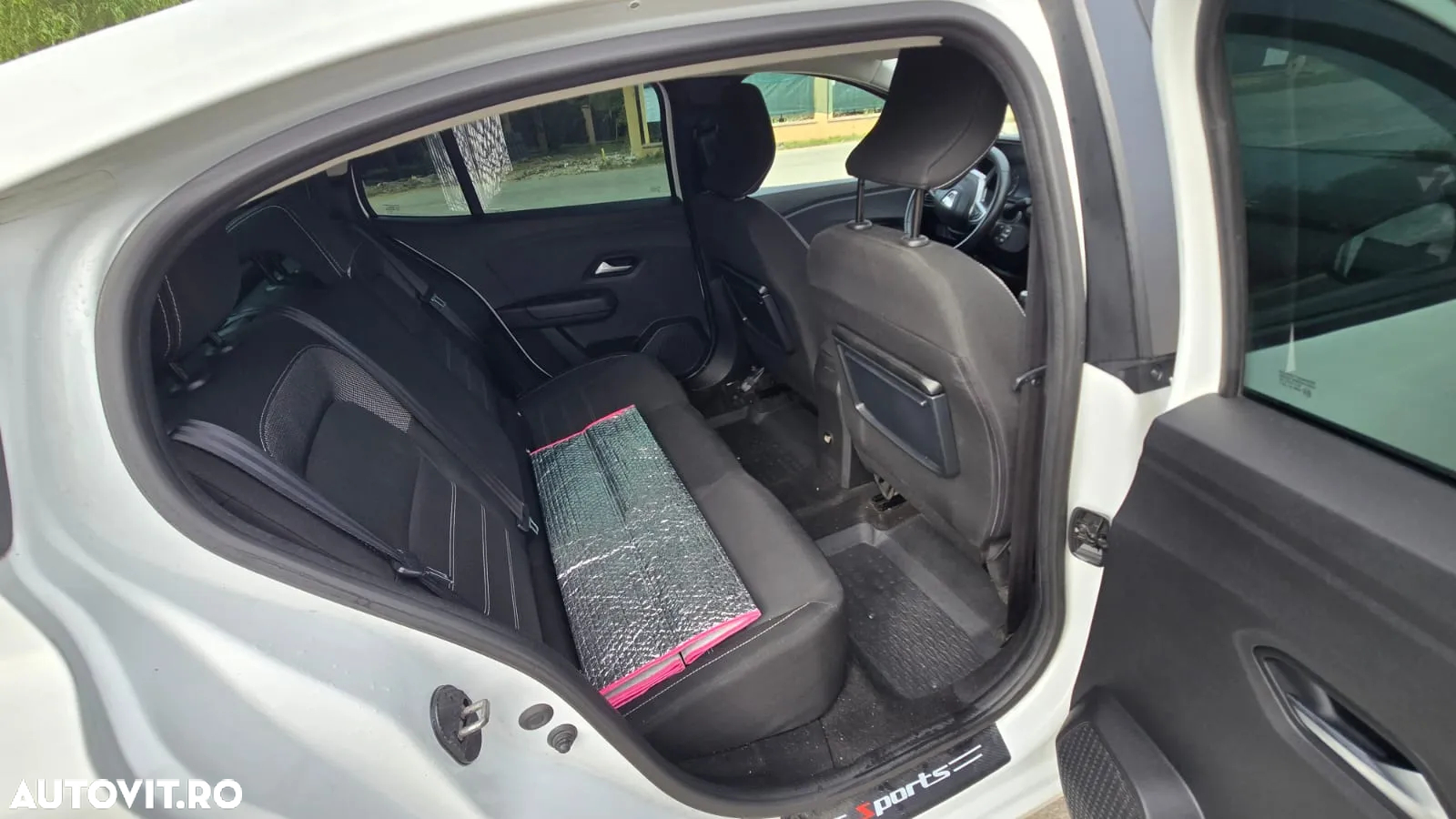 Dacia Logan ECO-G 100 MT6 Prestige - 29