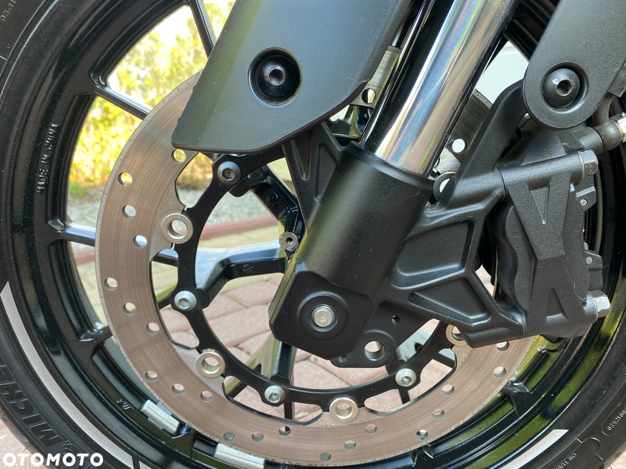 Yamaha MT - 24
