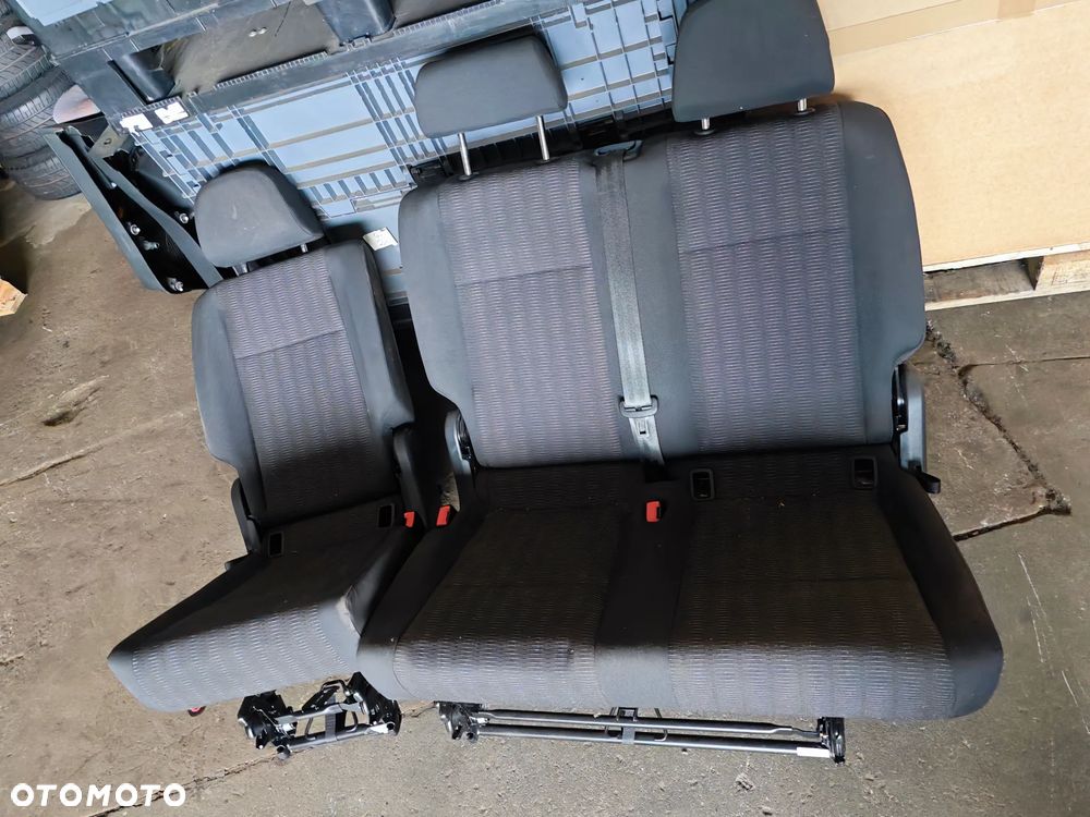 Fotele 2 Rząd VW Caddy III 2k5 Pandu - 1