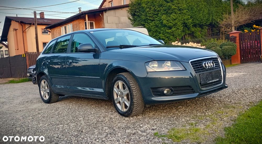 Audi A3 Sportback 1.6 Attraction - 11