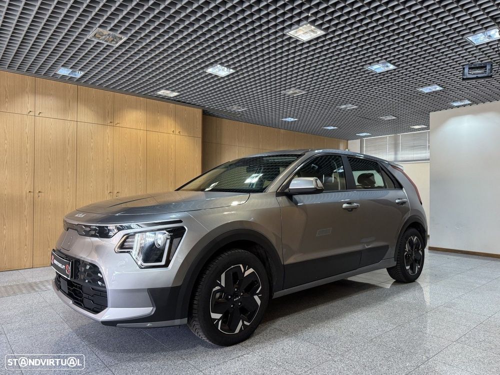 Kia Niro EV 64kWh Drive - 2