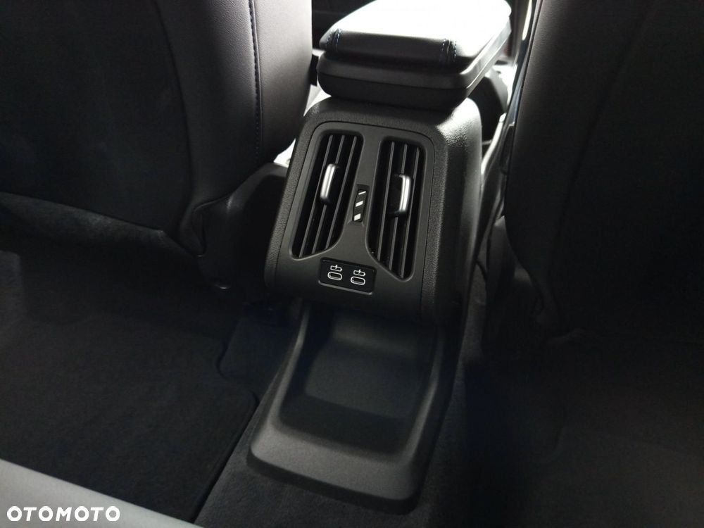 BMW Seria 2 - 21