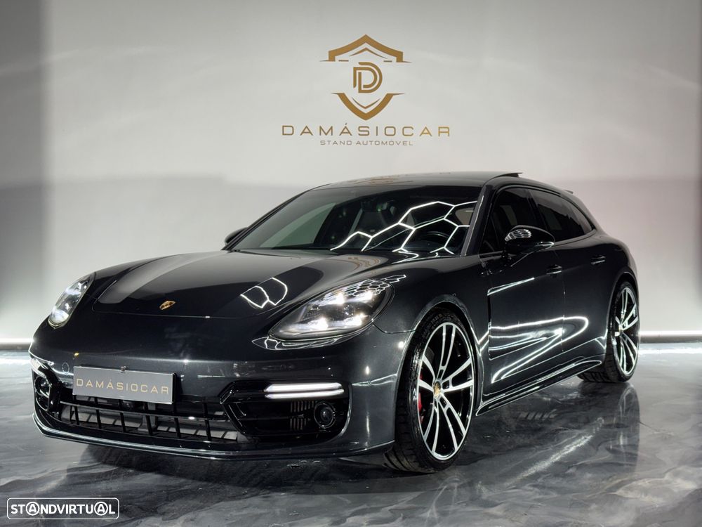 Porsche Panamera Sport Turismo 4 E-Hybrid - 2