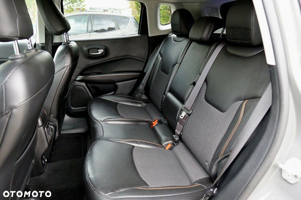 Jeep Compass 1.4 TMair Limited 4WD S&S - 16