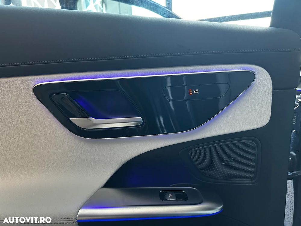 Mercedes-Benz C 300 PHEV 4MATIC - 16