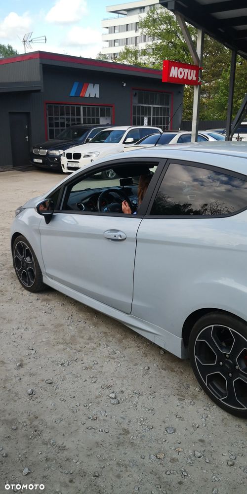Ford Fiesta - 1