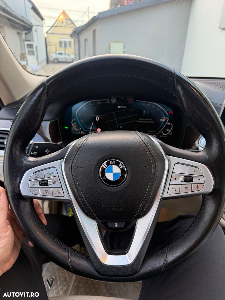 BMW Seria 7 - 13