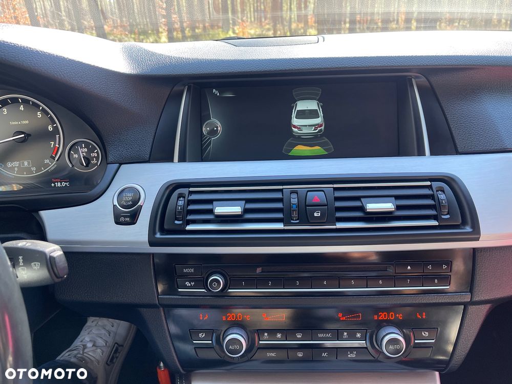 BMW Seria 5 520i M Sport Edition - 21