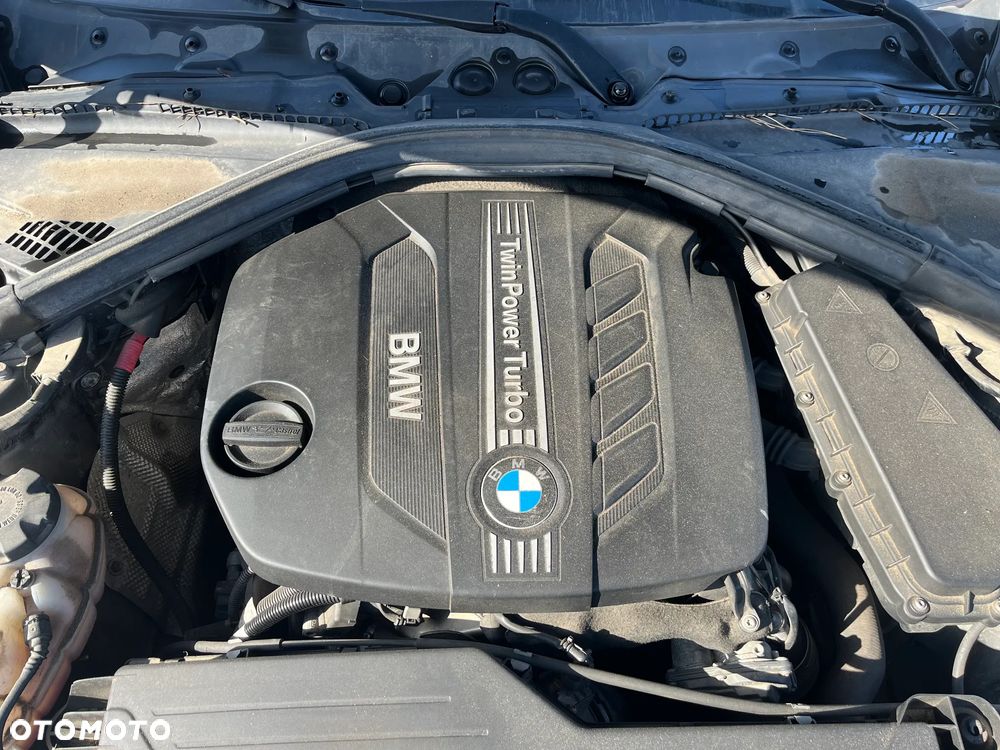 BMW Seria 3 320d - 19