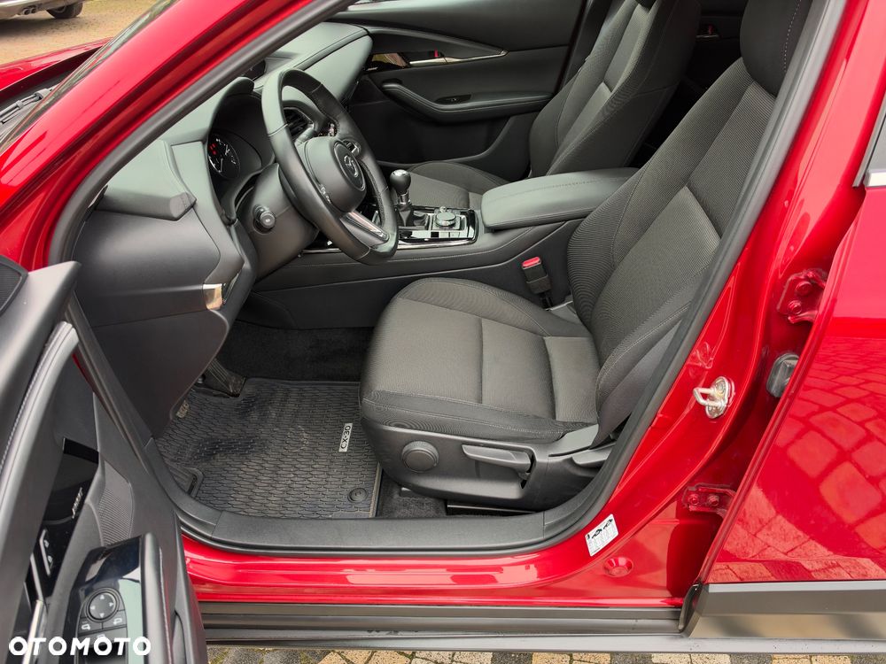 Mazda CX-30 2.0 mHEV Hikari 2WD - 33