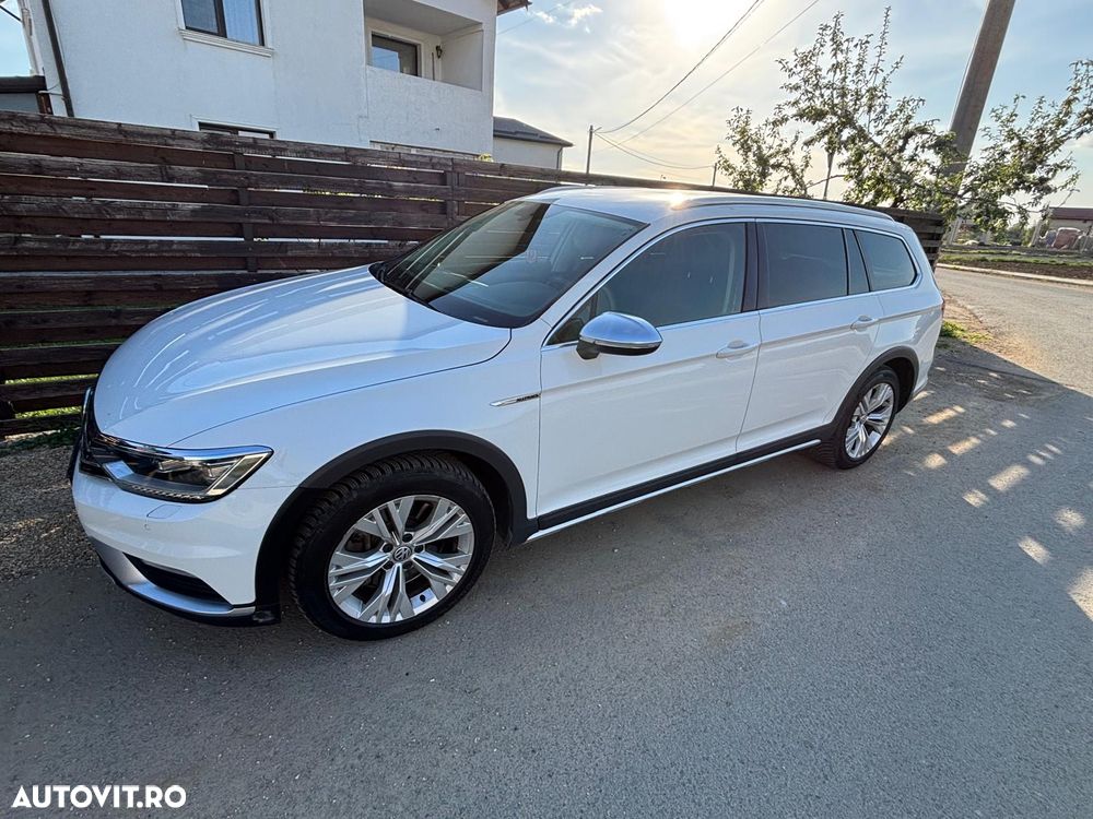 Volkswagen Passat Alltrack 2.0 TDI DSG 4Motion - 6