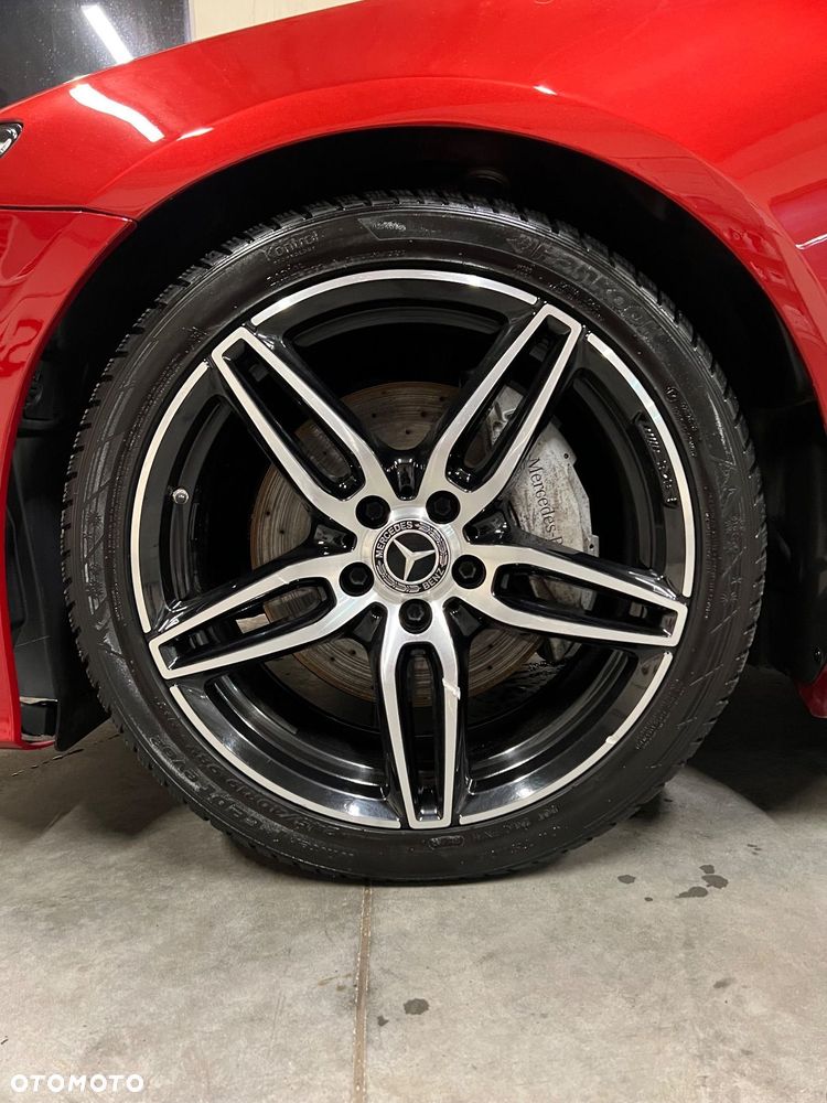 Mercedes-Benz Klasa E 200 Coupe 9G-TRONIC - 29