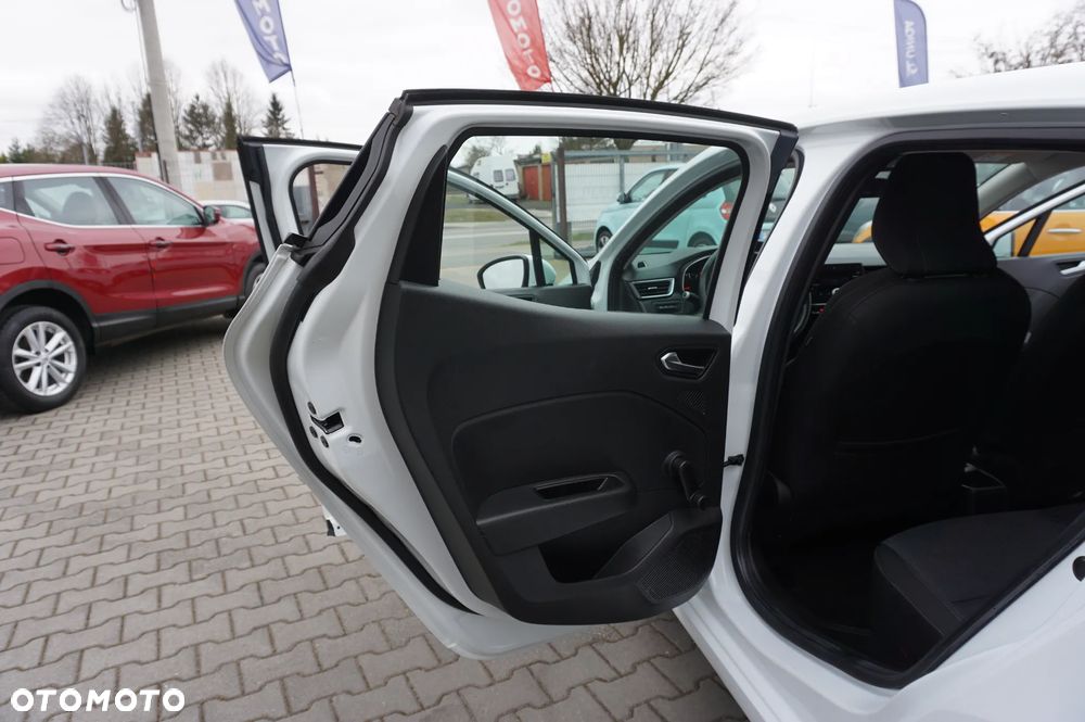 Renault Clio TCe 100 BUSINESS EDITION - 22