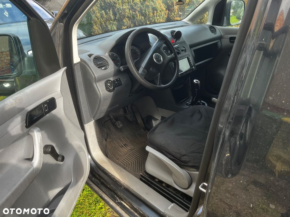 Volkswagen Caddy - 15