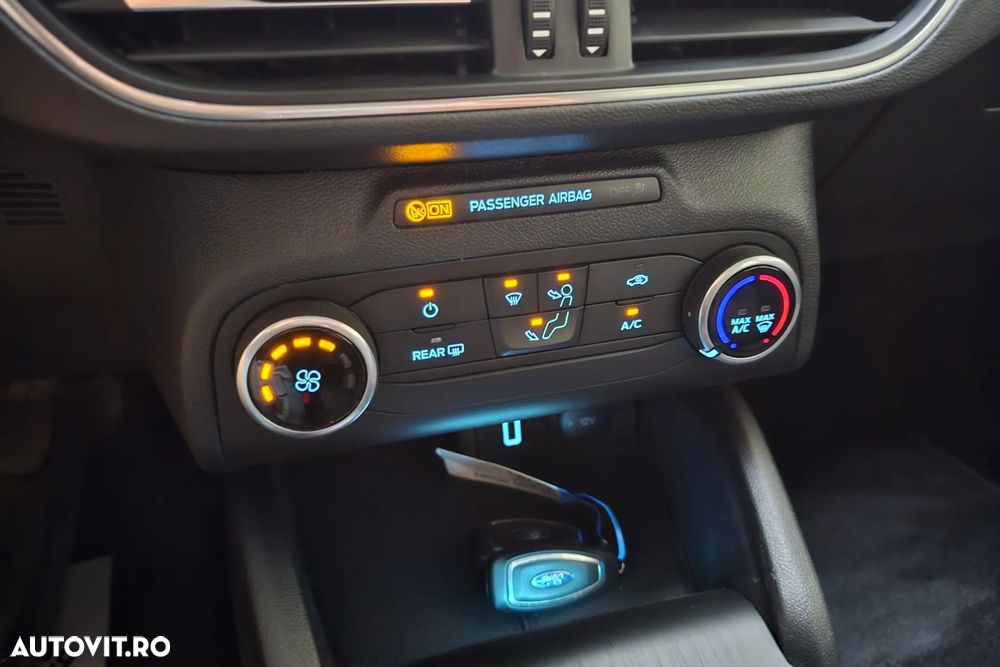 Ford Focus 1.5 EcoBlue Active - 25