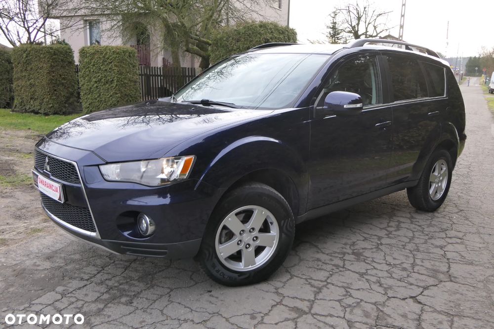 Mitsubishi Outlander 2.0 Intense 2WD - 1