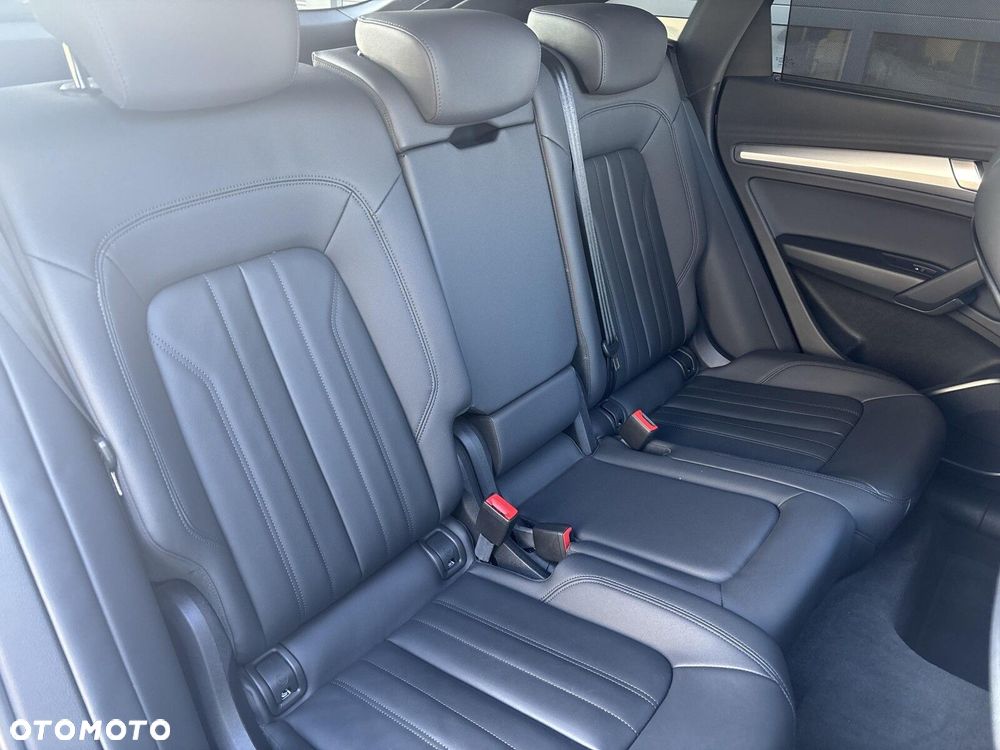 Audi Q5 Sportback - 31