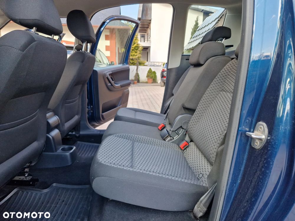 Skoda Roomster 1.4 16V Comfort - 12