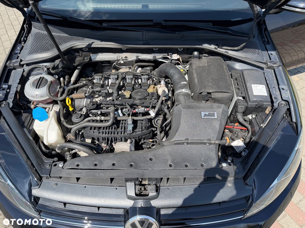 Volkswagen Golf R 4Motion (BlueMotion Technology) DSG - 19