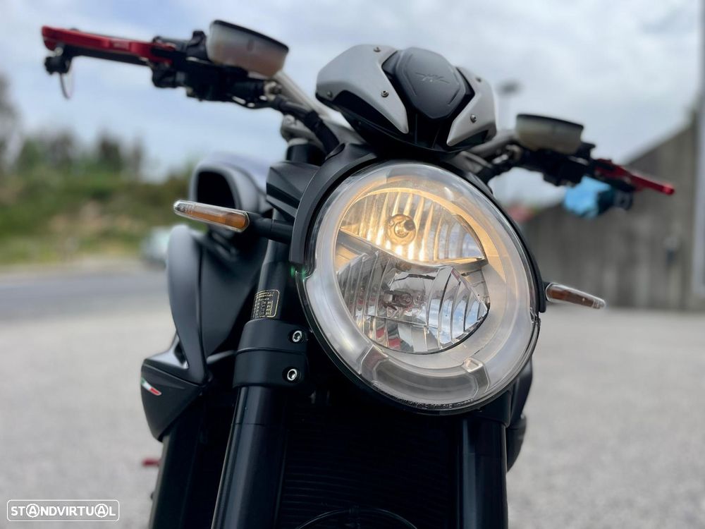 MV Agusta Dragster 800 RR - 3