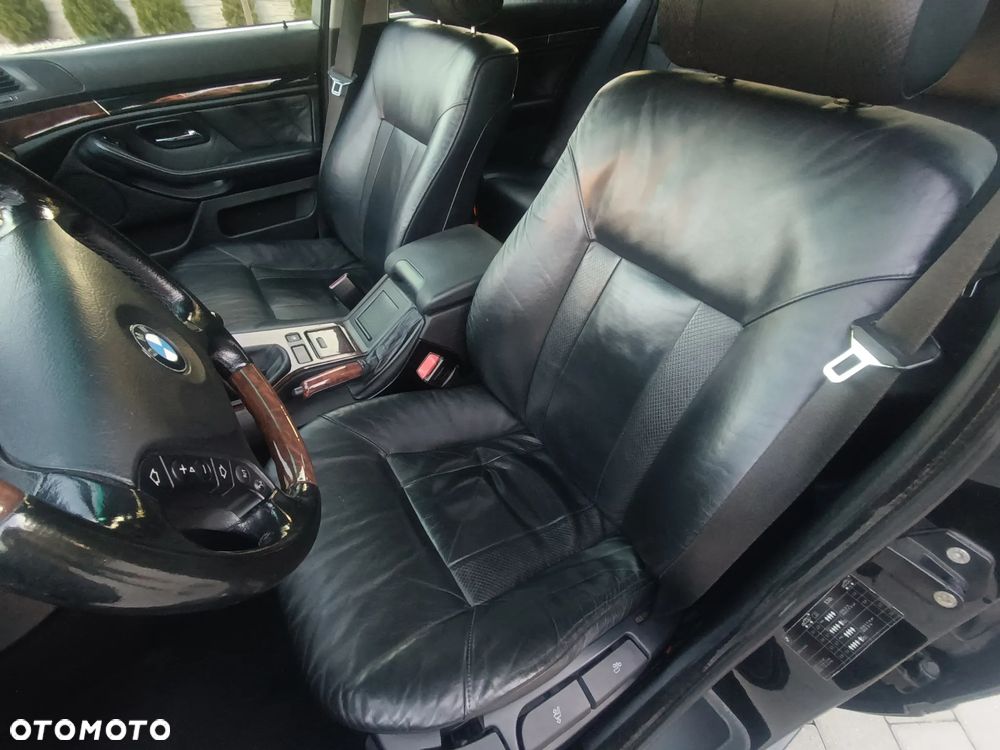 BMW Seria 5 - 19
