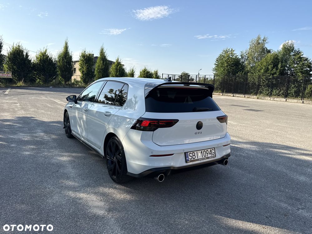 Volkswagen Golf GTI (BlueMotion Technology) DSG Performance - 8