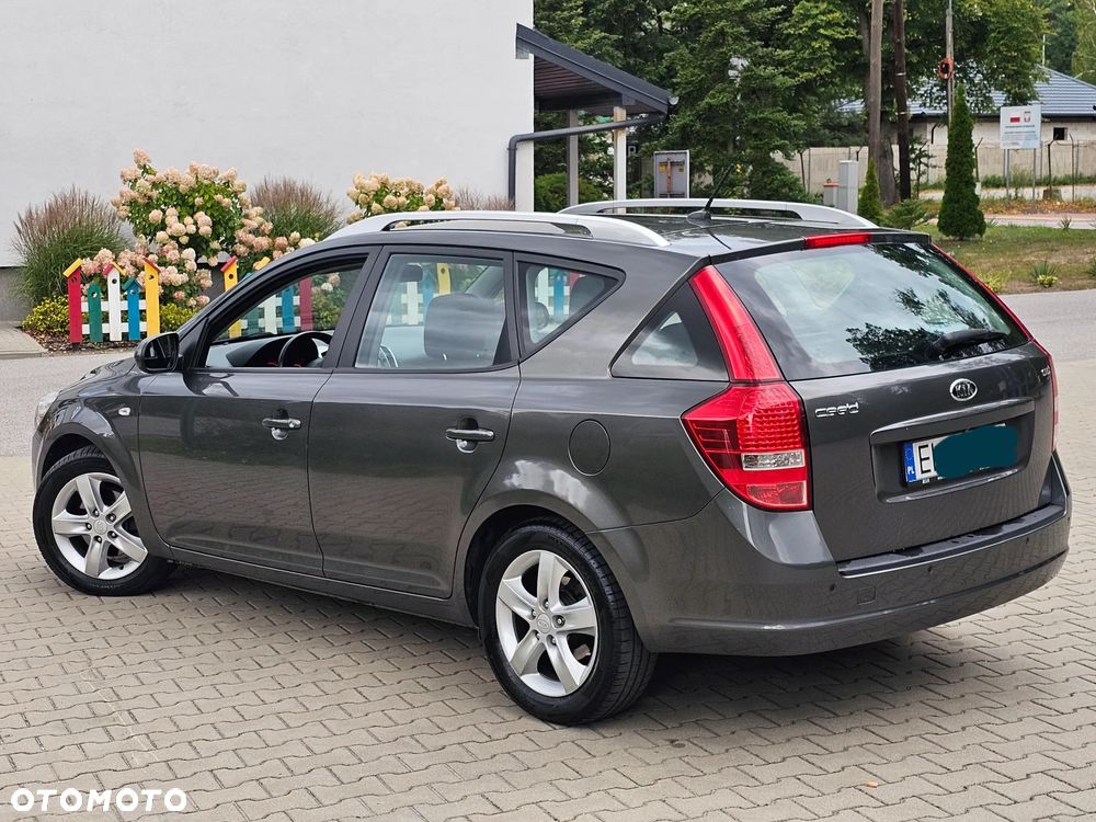 Kia Ceed 1.6 CRDi 115 Spirit - 7