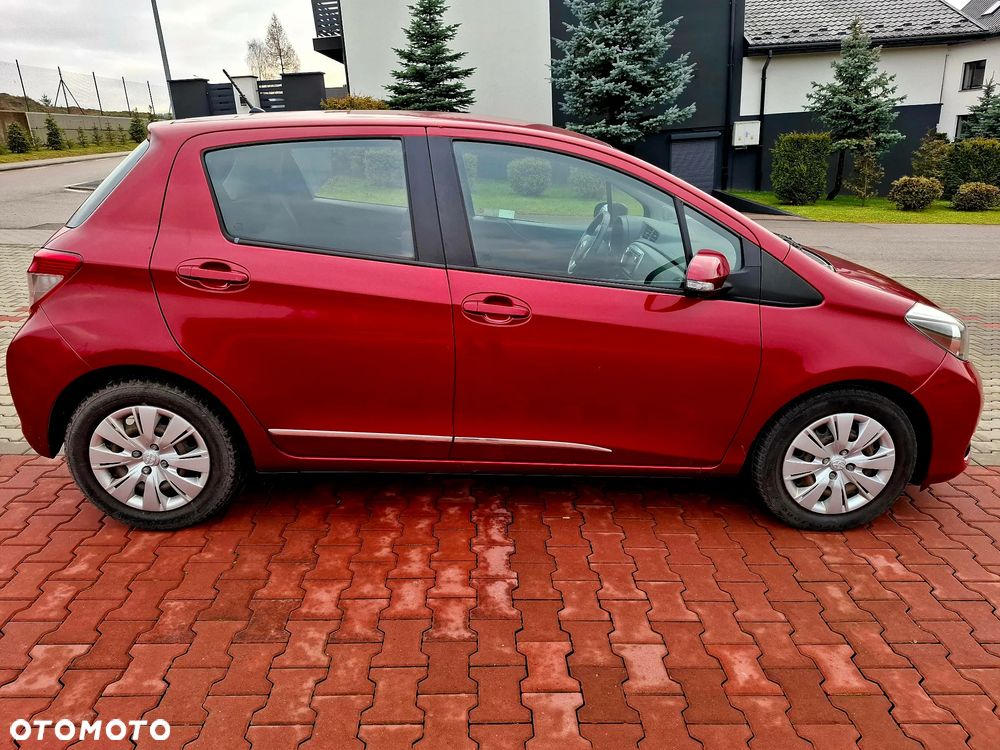 Toyota Yaris 1.33 Premium - 14