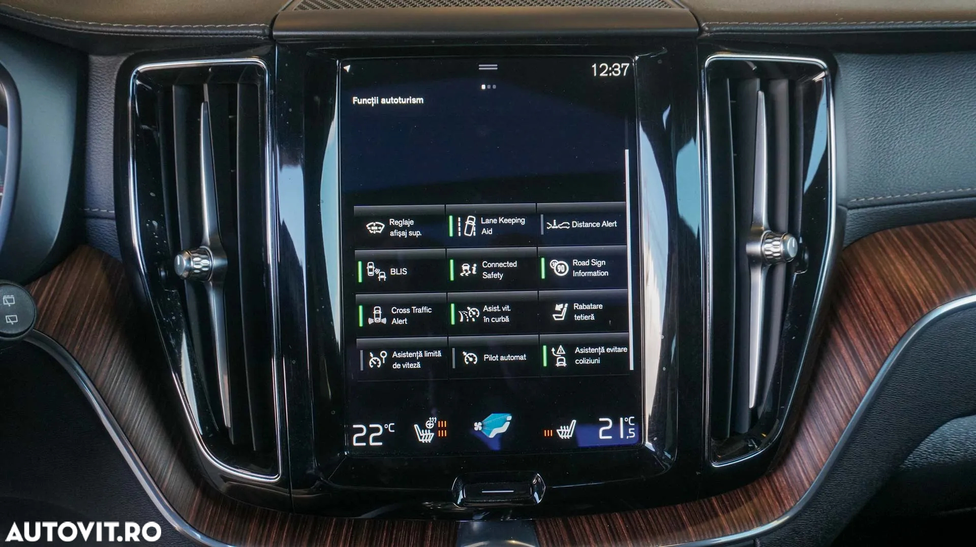Volvo XC 60 B4 D AWD Geartronic Inscription - 12
