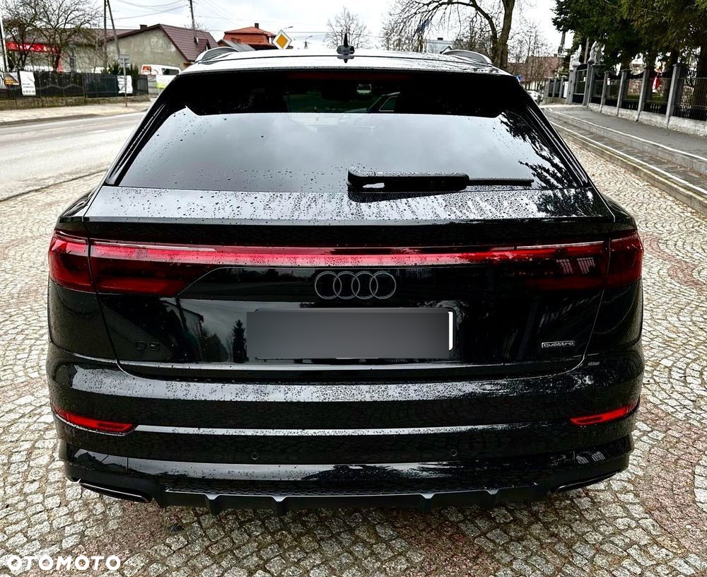 Audi Q8 - 6