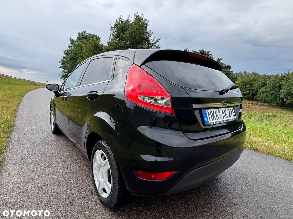 Ford Fiesta 1.25 Champions Edition - 5