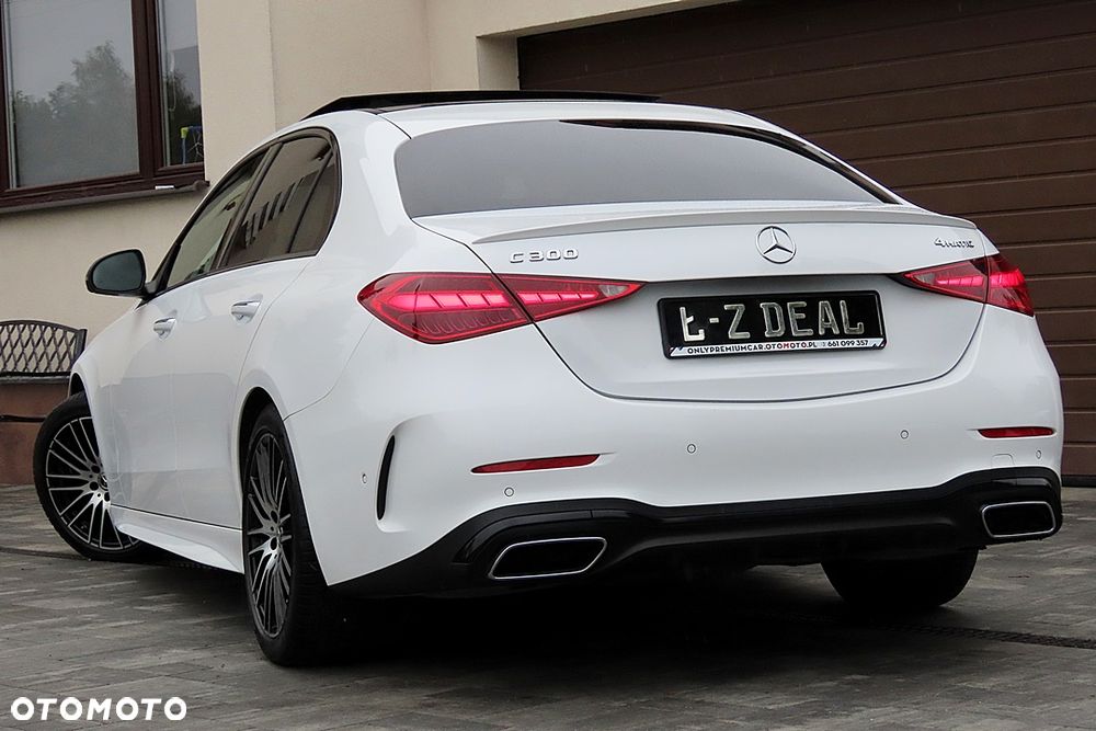 Mercedes-Benz Klasa C 300 mHEV 4-Matic AMG - 9