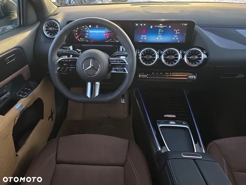 Mercedes-Benz GLA 200 mHEV AMG Line 7G-DCT - 18