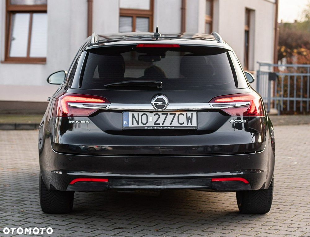 Opel Insignia - 15