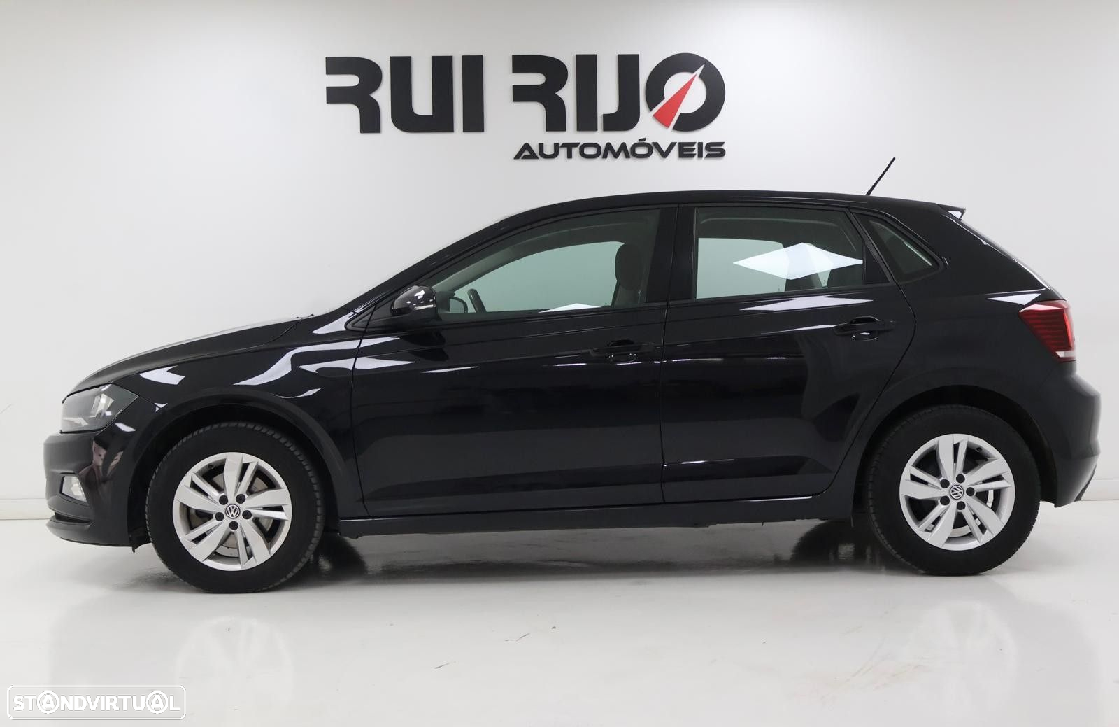 VW Polo 1.6 TDI Confortline - 9