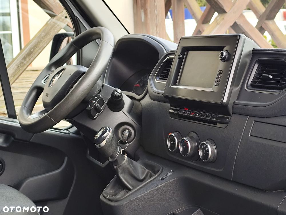 Renault Master 2.3dCi 165 - 13
