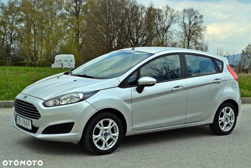 Ford Fiesta - 2