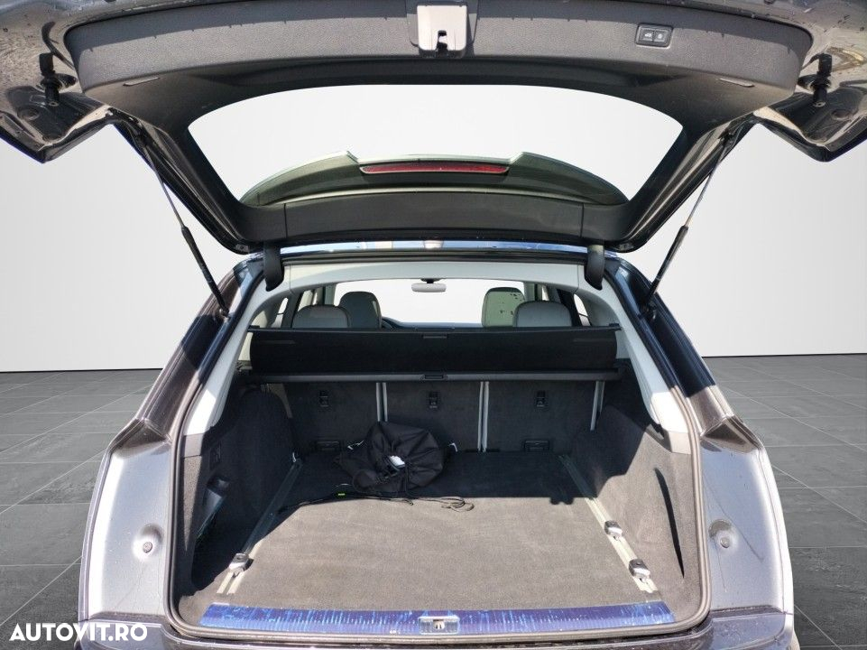 Audi Q7 - 17