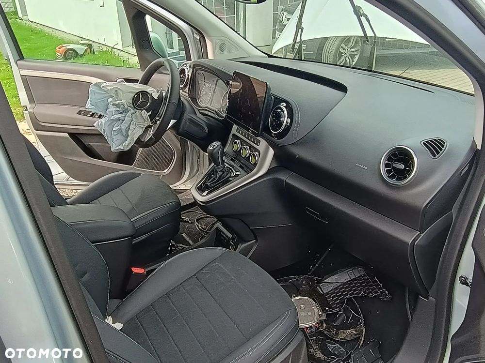 Mercedes-Benz Klasa T 180 d Automatik Progressive - 8