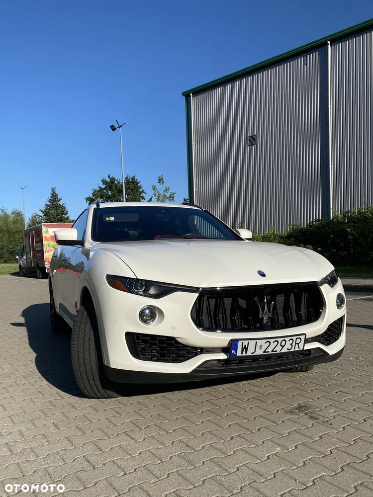 Maserati Levante Q4 GranSport - 5