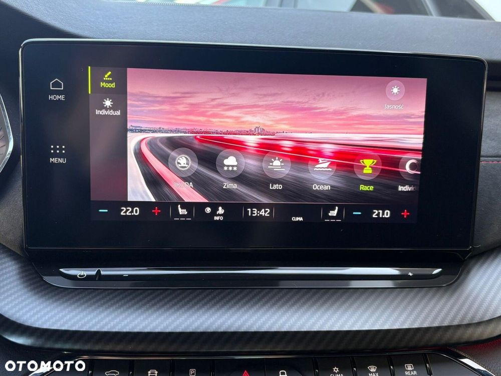 Skoda Octavia 2.0 TSI RS DSG - 26