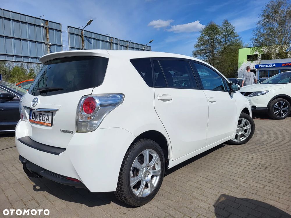 Toyota Verso 1.6 D-4D 7-Sitzer Start/Stop Edition S+ - 2