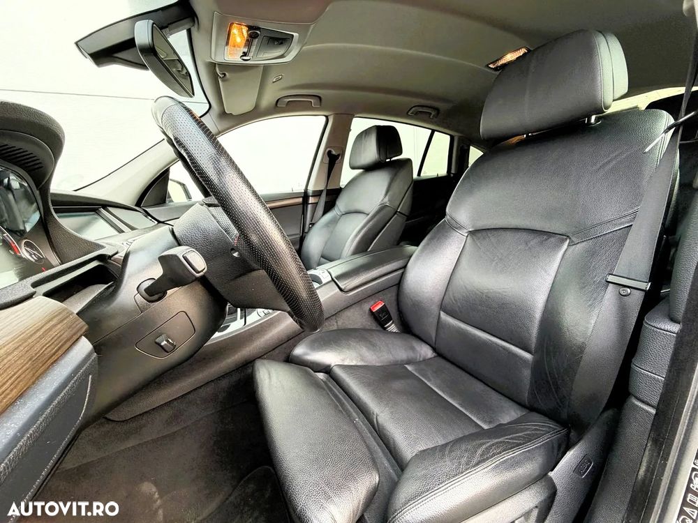 BMW Seria 5 530d xDrive Gran Turismo - 9